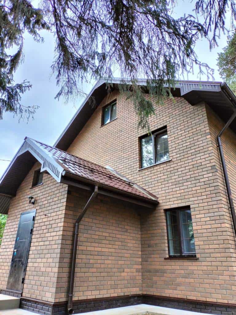 Пластиковые окна VEKA Proline 70 с шоколадно-коричневой ламинацией